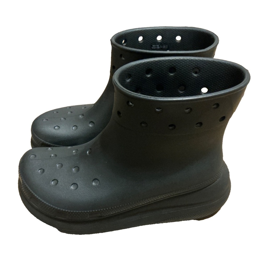 Crocs Classic Crush Unisex lightweight Platform Comfort Black Boots M6 W8 NEW